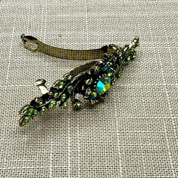Light Green Peridot AB Floral Crystal Rhinestone Medium Barrette Hair Clip - Picture 11 of 11